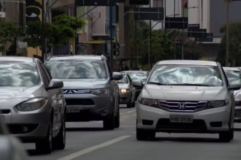Começa pagamento do IPVA 2026; saiba como motoristas do RS podem obter desconto de até 25,69%