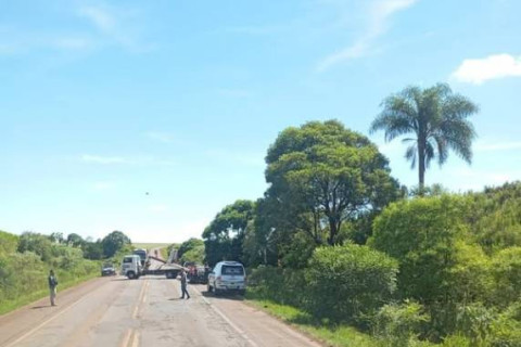 Colisão frontal na BR-468 deixa um morto e uma pessoa gravemente ferida em Coronel Bicaco